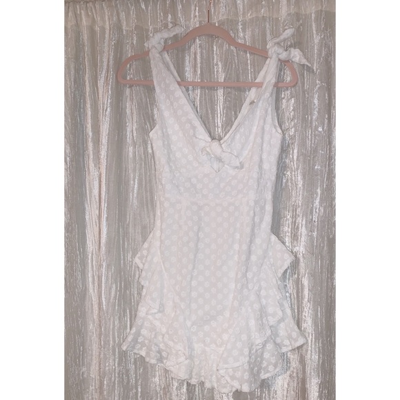 NWOT Romantic Sleevless Mini Dress - Picture 4 of 8